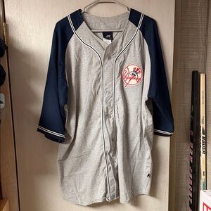 NY Yankees Button Up Fan Shirt
